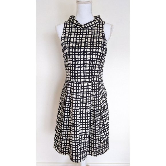Cue Dresses & Skirts - Cue Made in Australia shift dress black white size 10